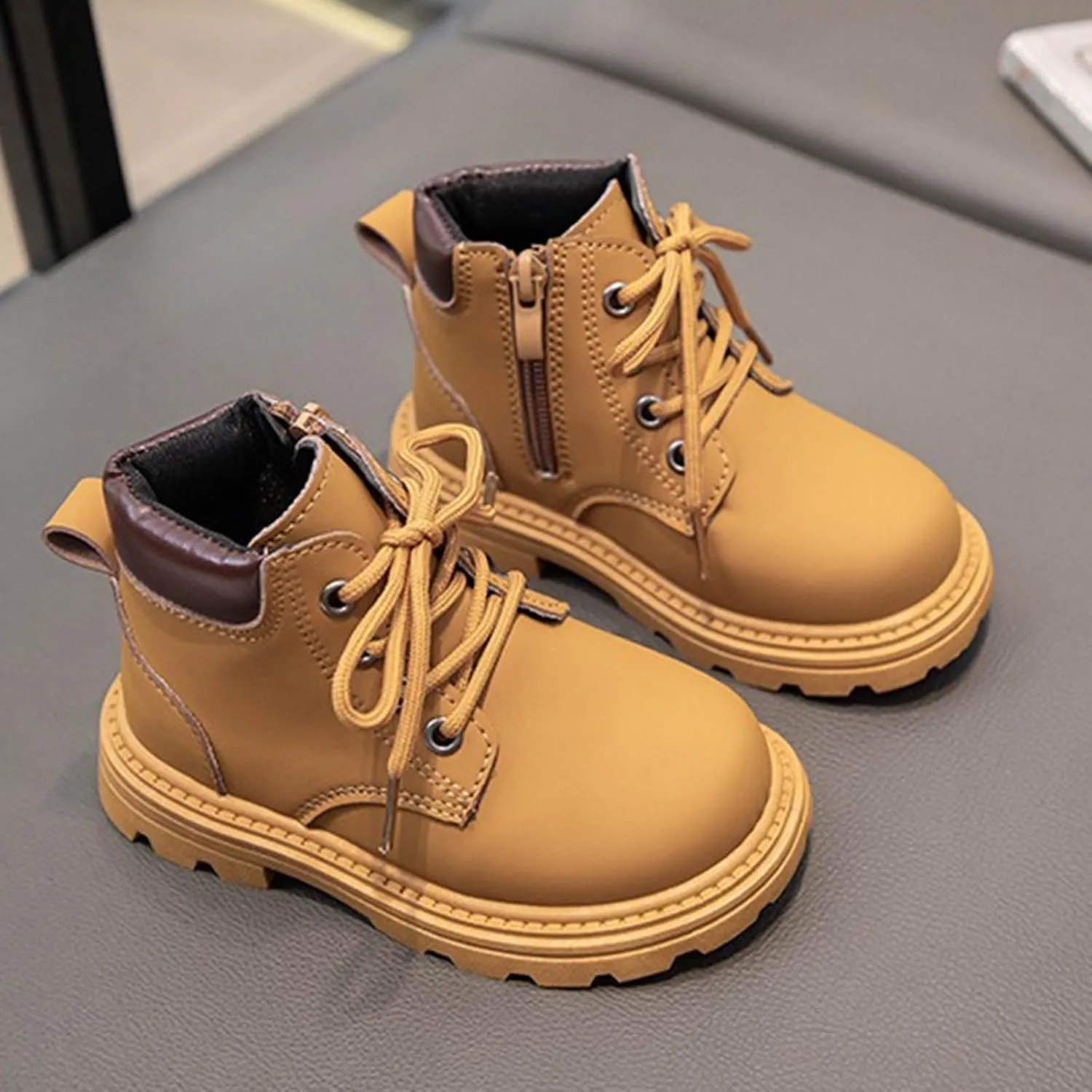 Boys Girls Hiking Boots Platform Lace Up Ankle Boots Soft Sole Combat Boots with Zip Anti-slip Riding Boots for Kids