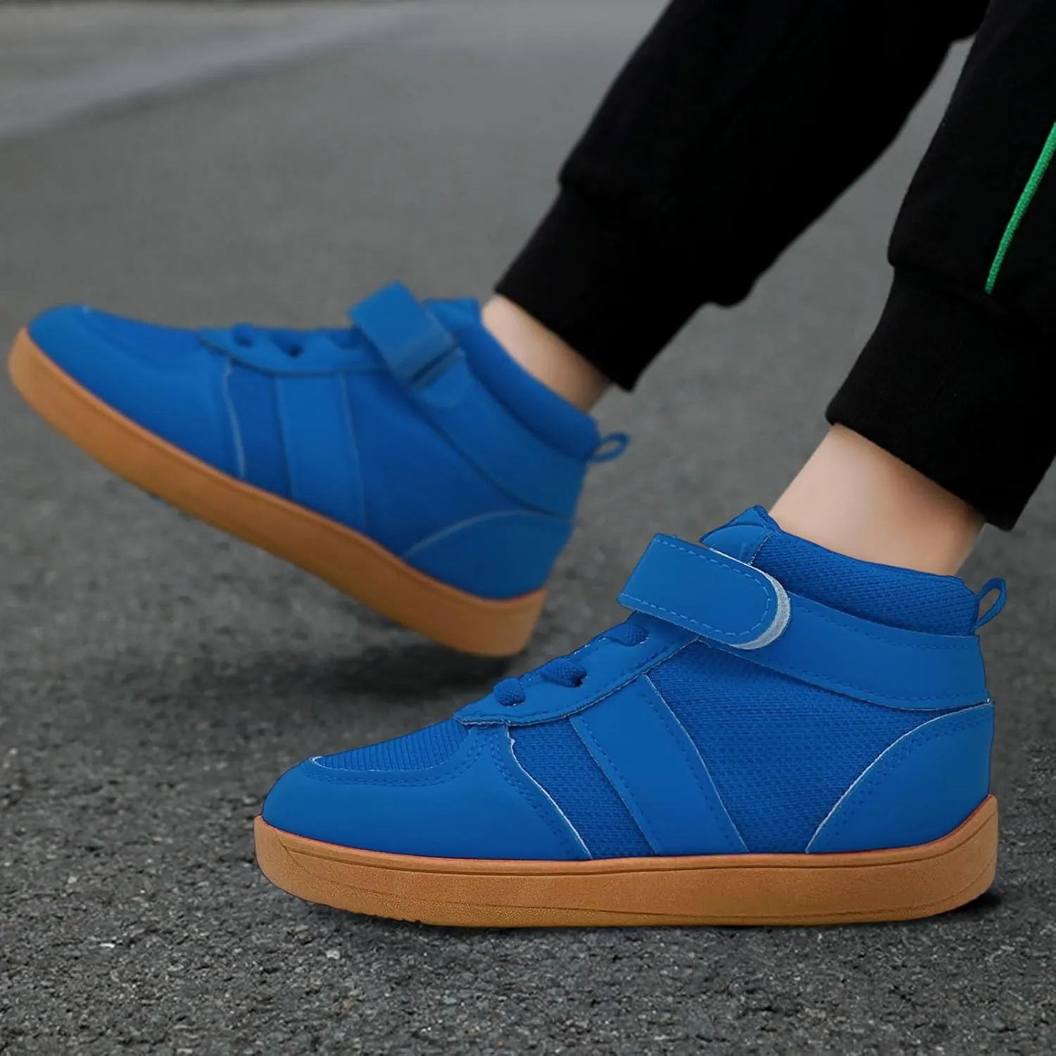 Kids High Top Barefoot Shoes Boys Girls Wrestling Shoes Anti-Skid Adventure Hiking Boots