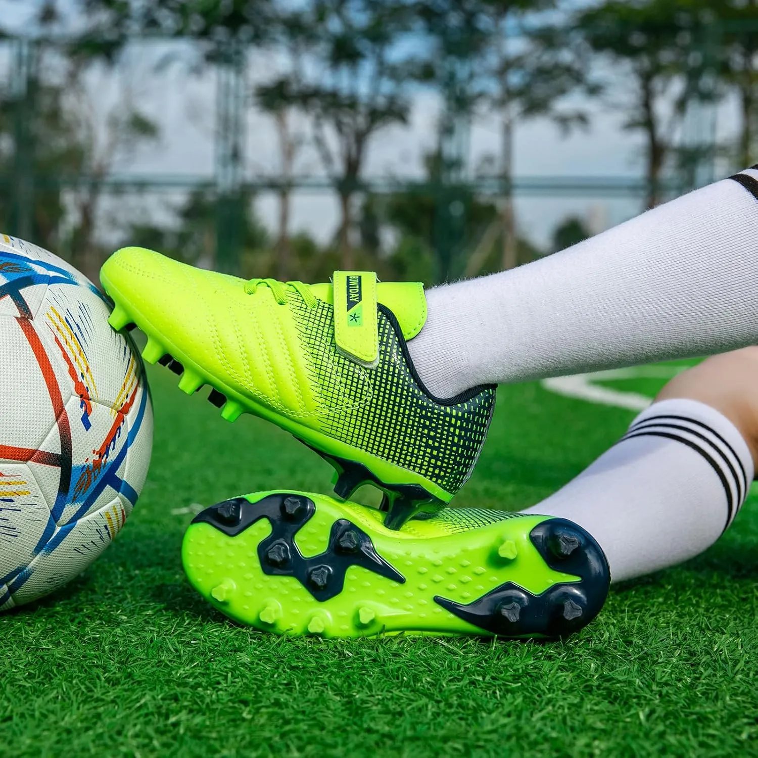 Kids Soccer Cleats Boys Girls Athletic Outdoor Firm Ground Youth Football Shoes(Little Kid/Big Kid)