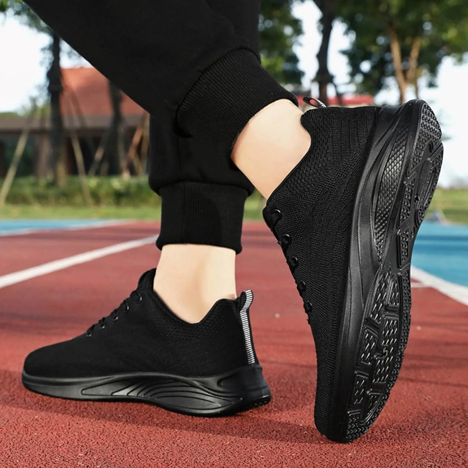 Men's City Streetwear Lace-Up Shoes Breathable Mesh Lightweight Fashionable Design with Elastic Lacing for All-Day Comfort in Walking & Casual Outings for Men
