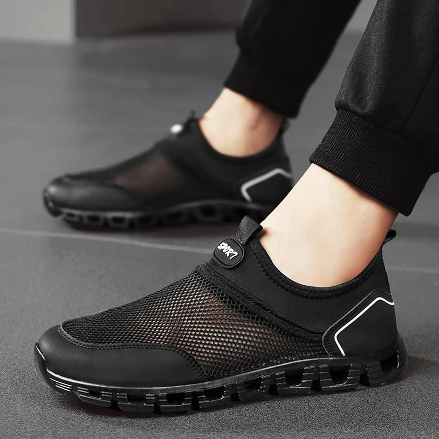 Men's Comfortable Canvas Shoes Comfortable Breathable Lightweight Tennis Shoe Hook and Loop Orthopedic Sneakers