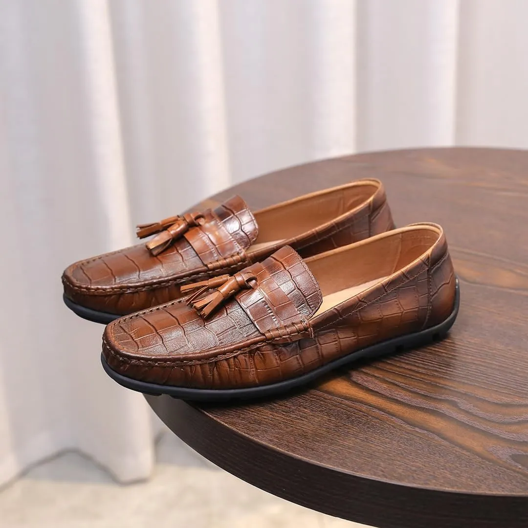 Men's Slip-On Comfortable Walking Loafers Lightweight Casual Shoes with All-Day Comfort