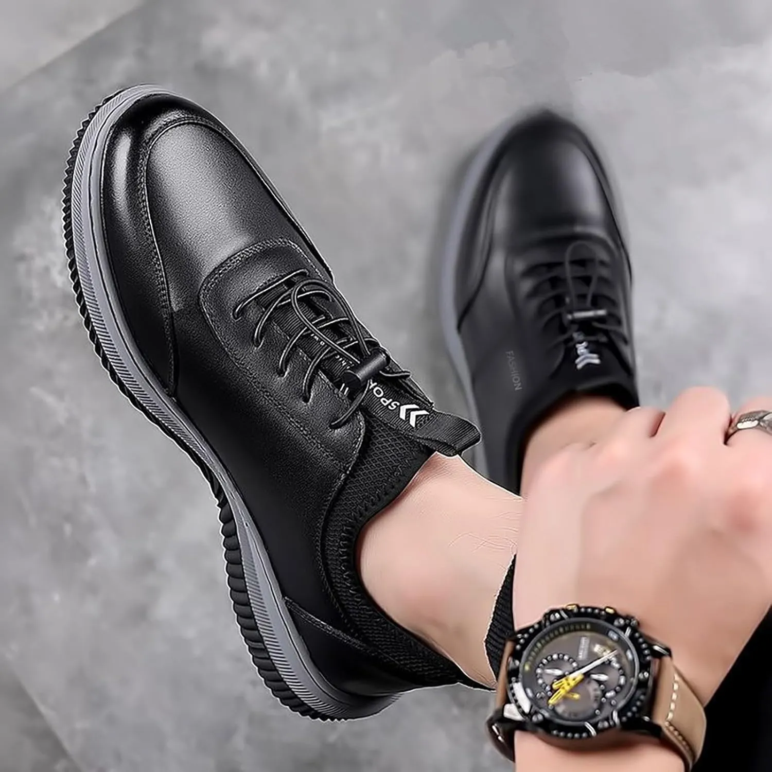 Men's Spring and Autumn High Top Casual Shoes Non Slip All Day Wear Comfortable Breathable Flat Bottom Leisure Sports Shoes Lace up Solid Color