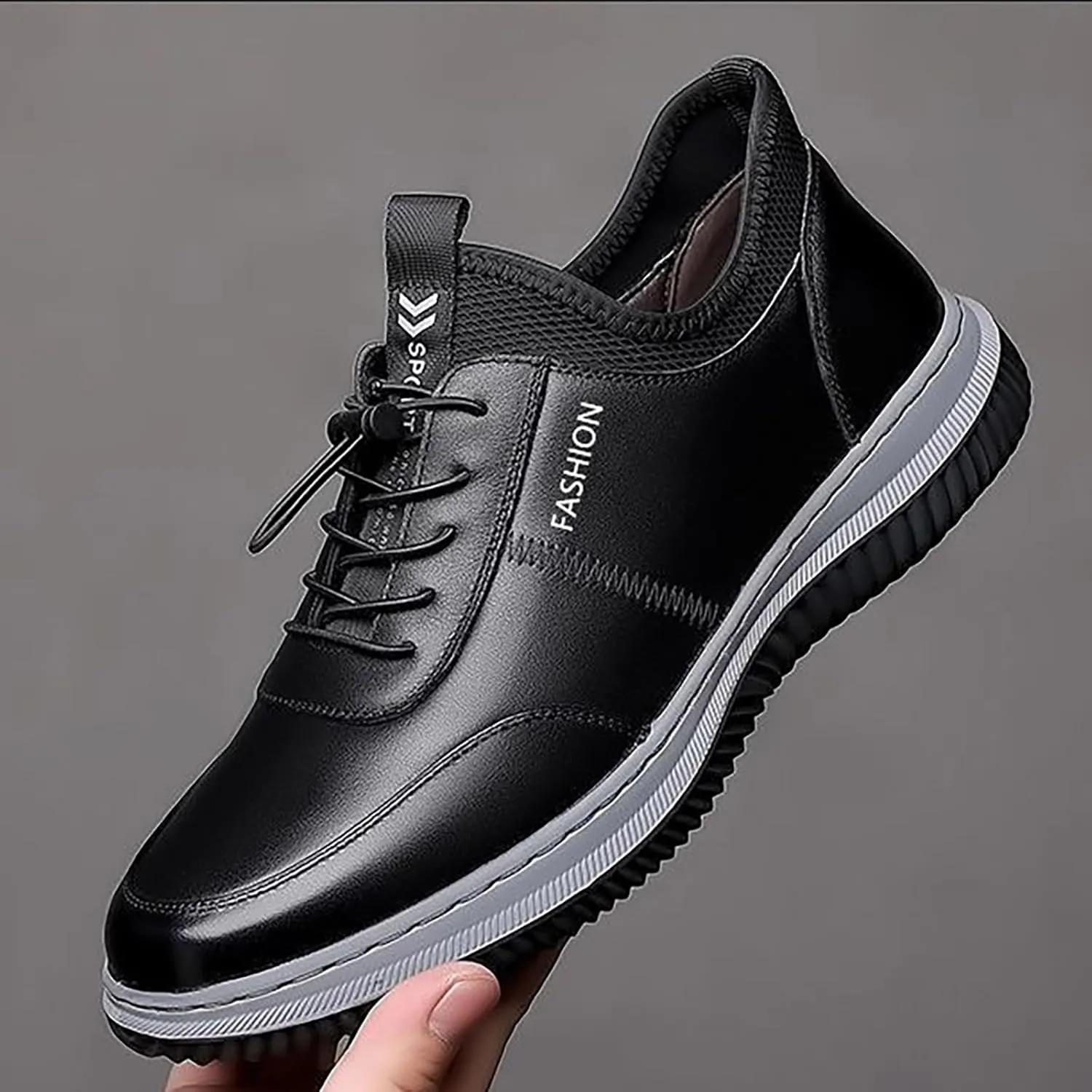 Men's Spring and Autumn High Top Casual Shoes Non Slip All Day Wear Comfortable Breathable Flat Bottom Leisure Sports Shoes Lace up Solid Color