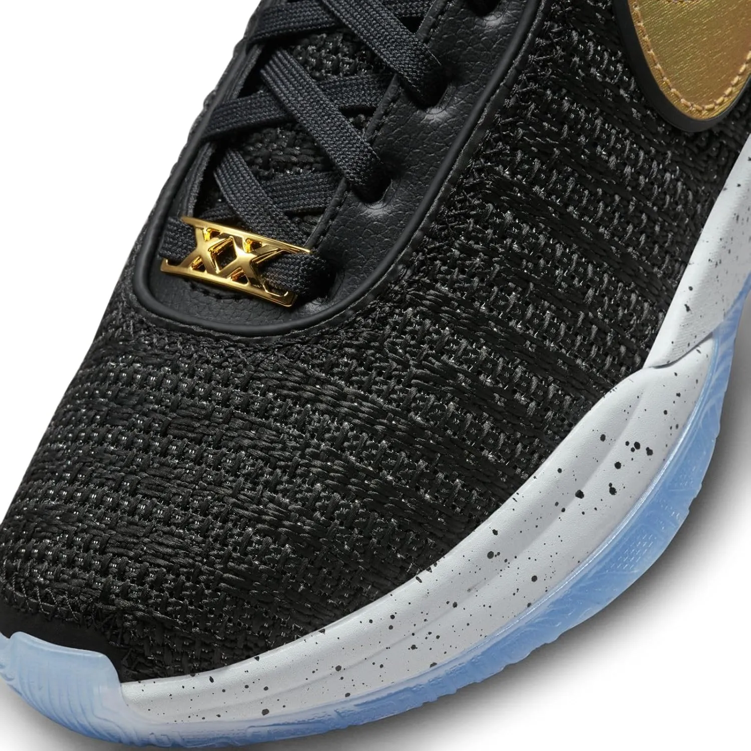 Nike Boy's Lebron XX SE (Big Kid)