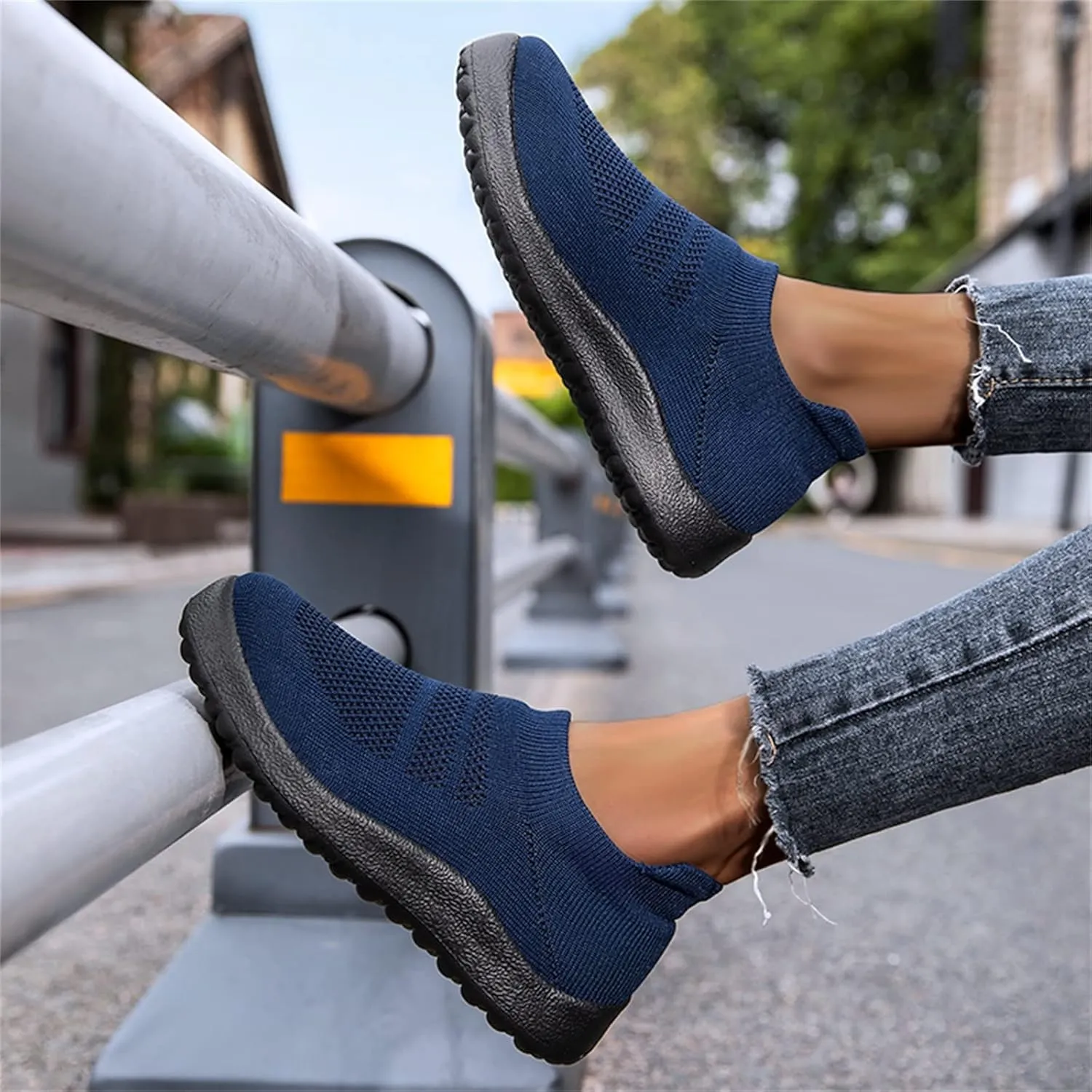 Women's Fashion Sneaker Lace Up Low Top Comfortable Walking Shoes Leopard Tennis Shoes for Women Orthopedic Loafers for Women Glitter Sneakers for Women